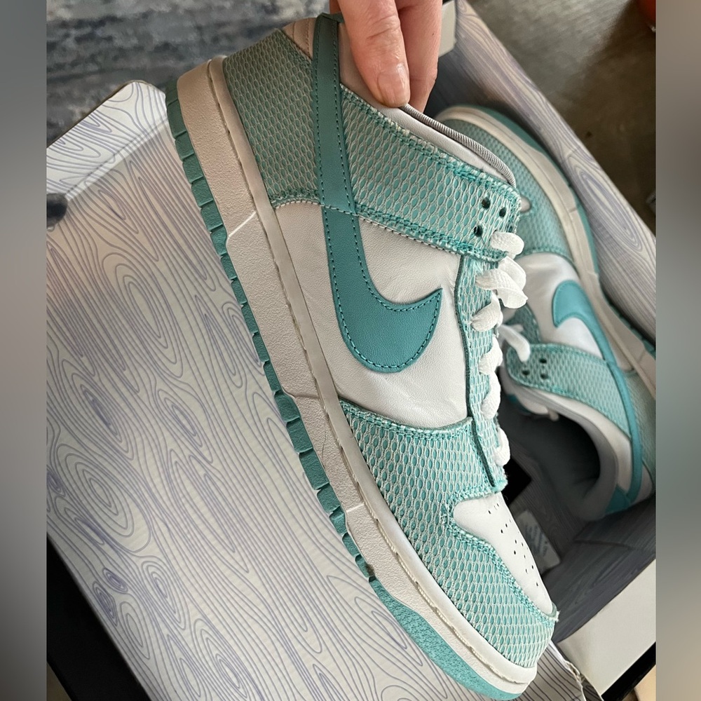 Size 11.5(Rare Size). 8/10 Condition for the age.